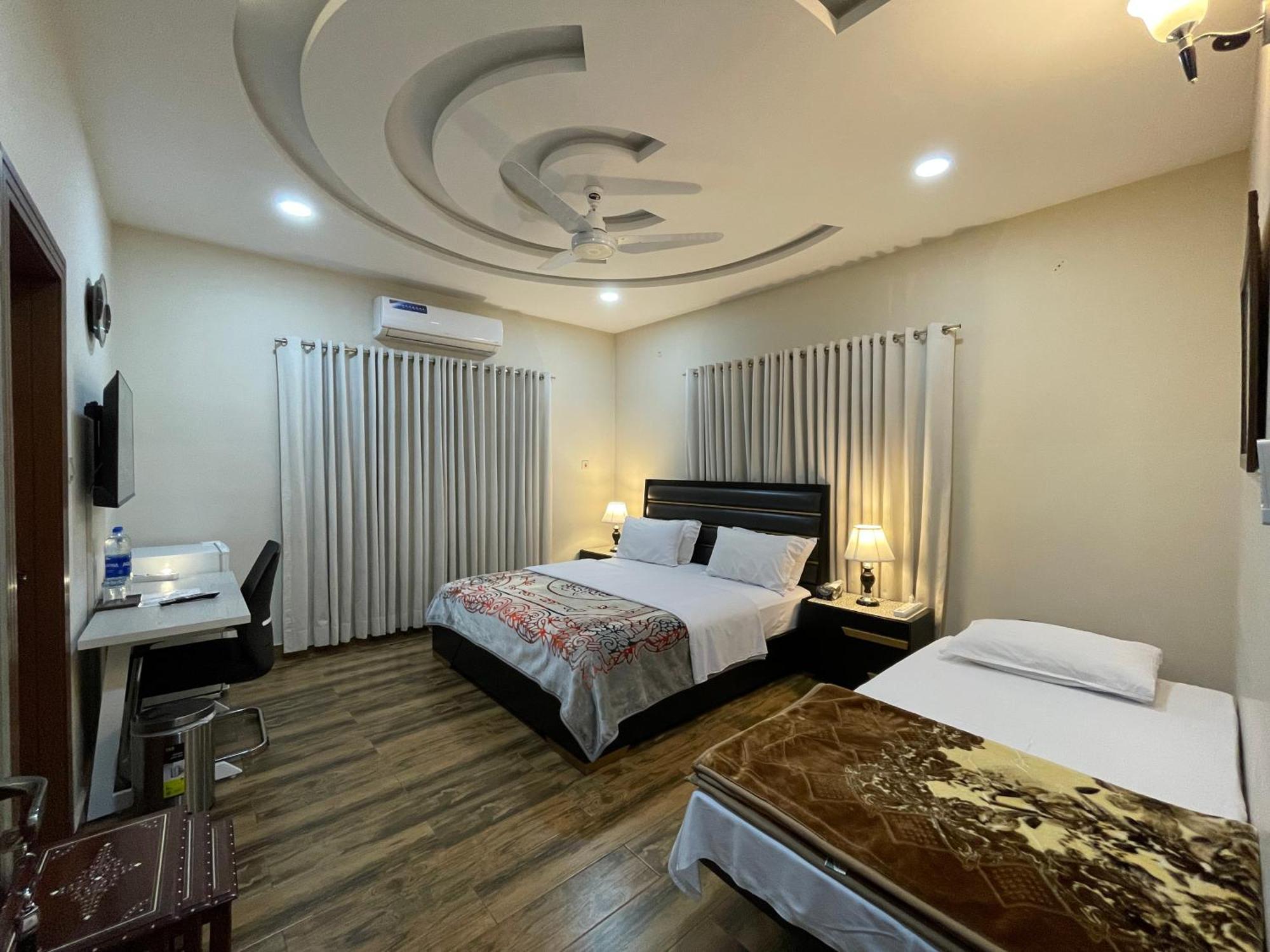 Alpha Guest House Rawalpindi Exterior photo